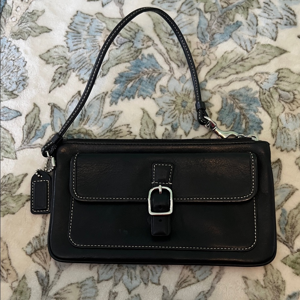 Chic Black Leather Wristlet